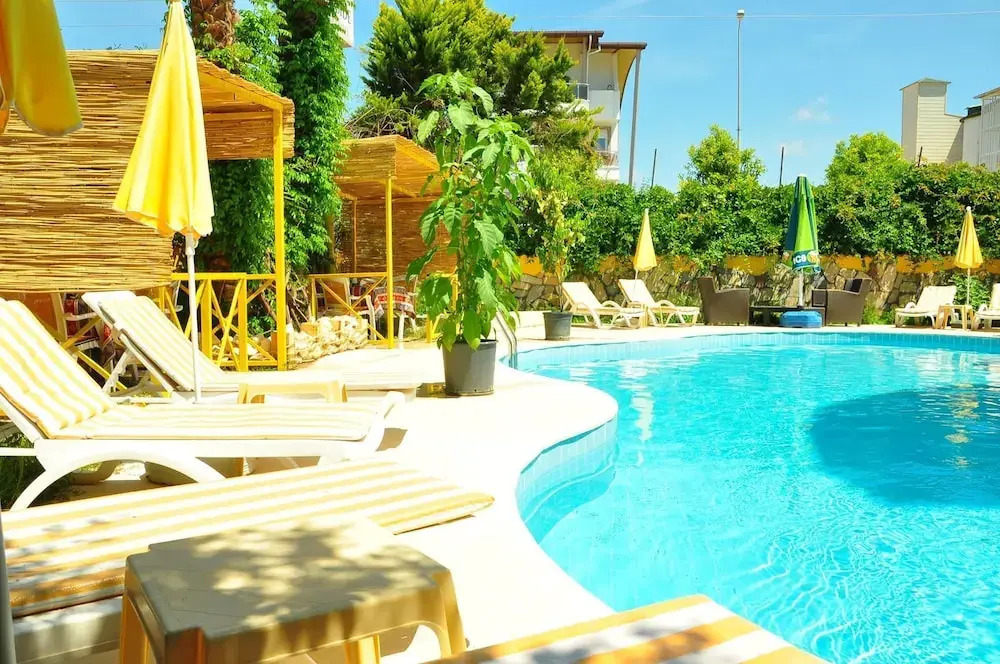 Almila Side Suite Hotel