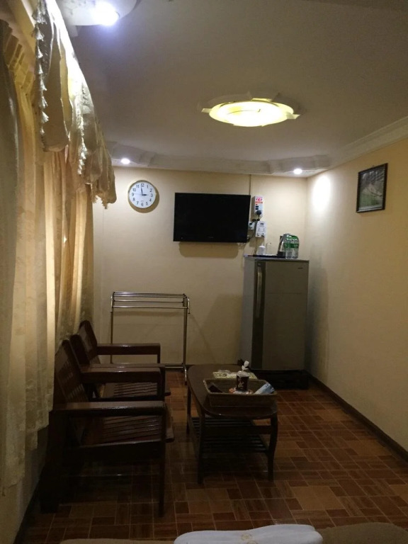Sunflower Hotel