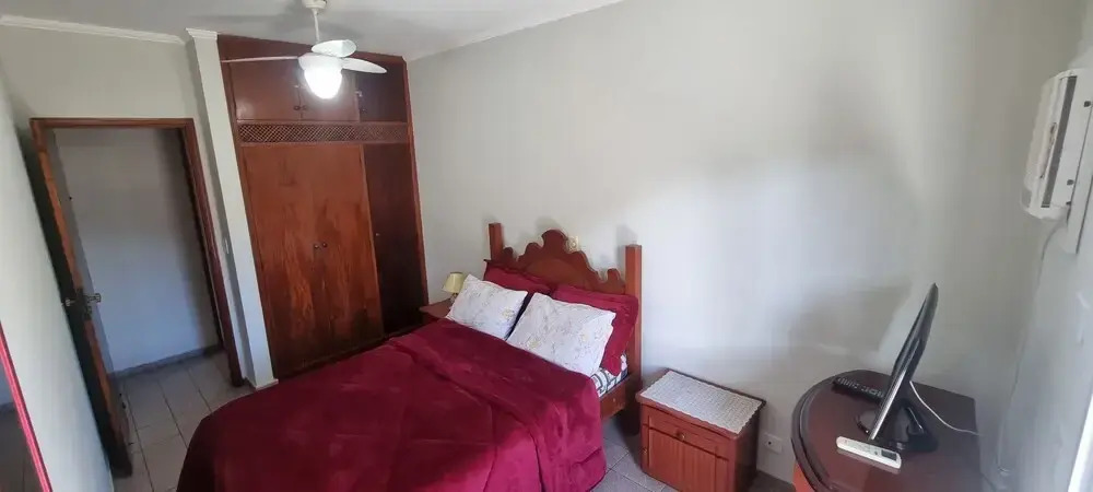 Apartamento na Praia Grande perto do mar