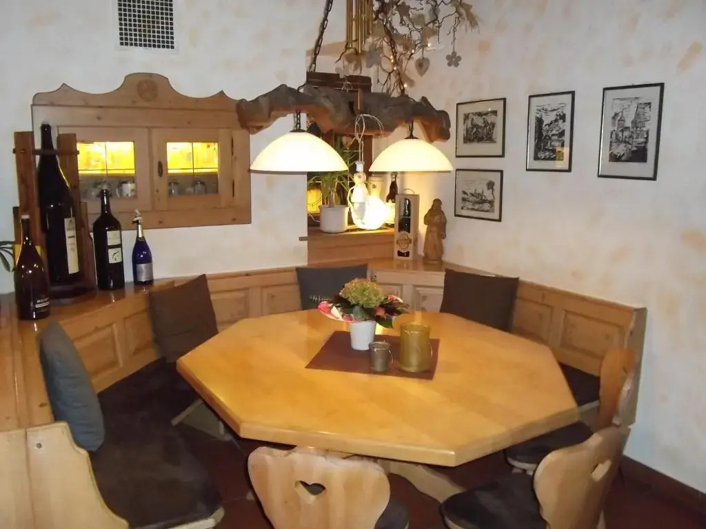 Hotel-Gasthof Krone-Lax