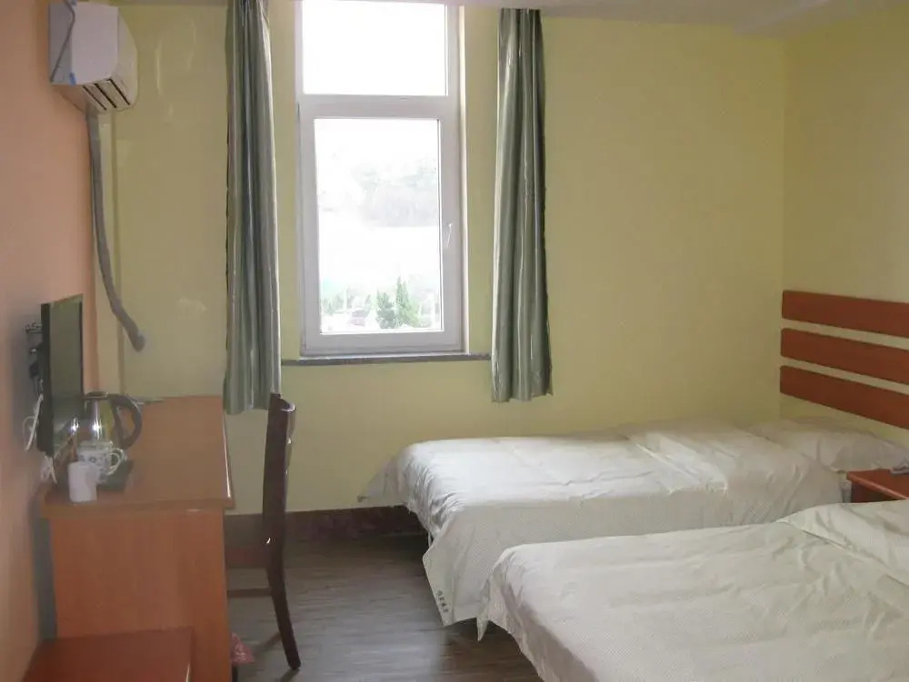 Yi Jia Express Hotel Penglai Haigang