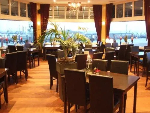 Havenhotel At Sea Texel