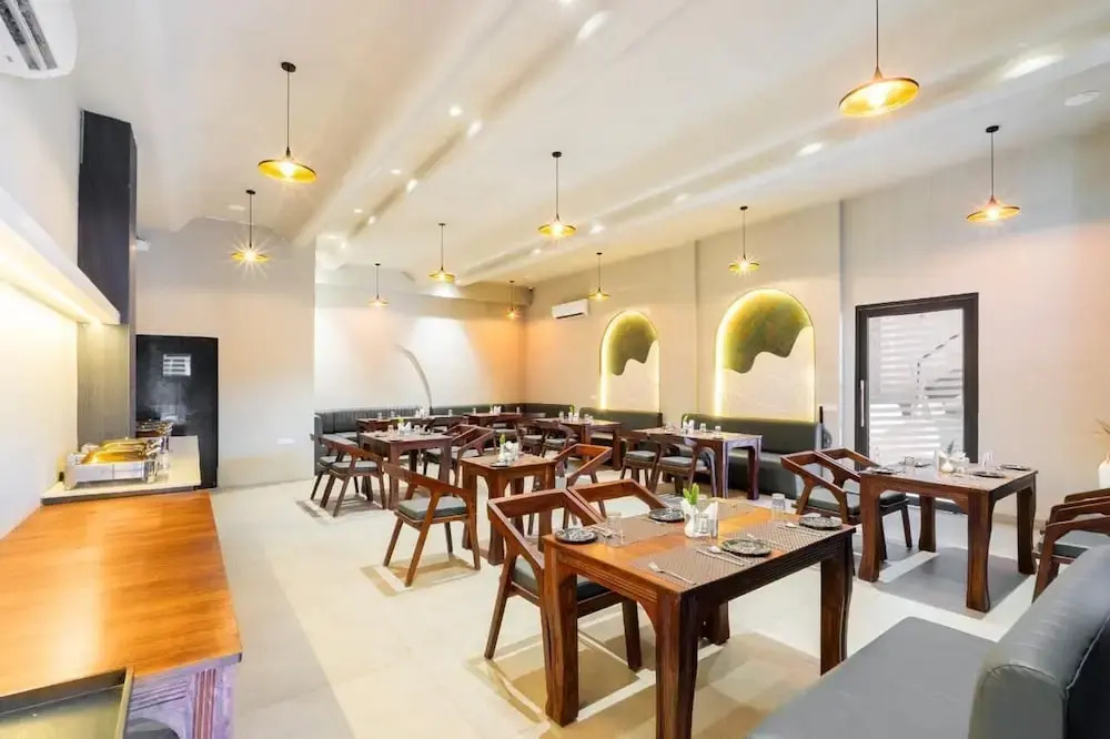 Hotel Xenious Micro Amritsar