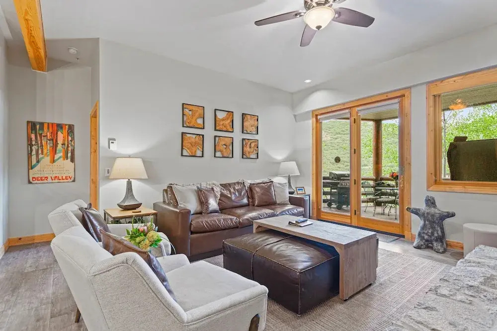 Trail's End Lodge at Deer Valley Resort - Two Bedroom Residence with Spa #404 2 Condo