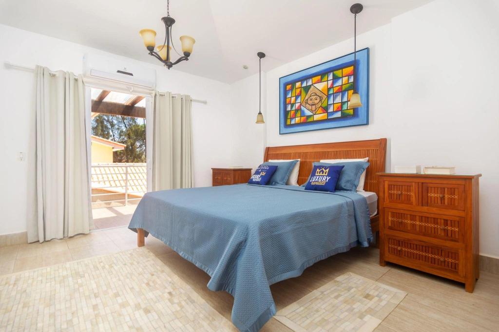 Mansão Pé na Areia da Praia de Geribá com Seis Suítes Por Luxury Rentals