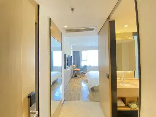 City Comfort Inn Hotel (Jingshan Xinshi Avenue People's Government)
