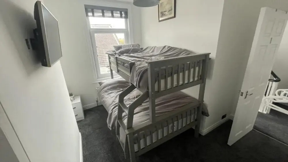 House Located Centrally for up to 8 Guests