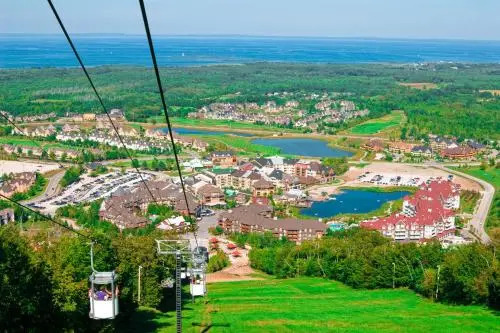 Blue Mountain Getaway