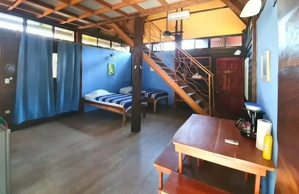 Cabuya Lodge