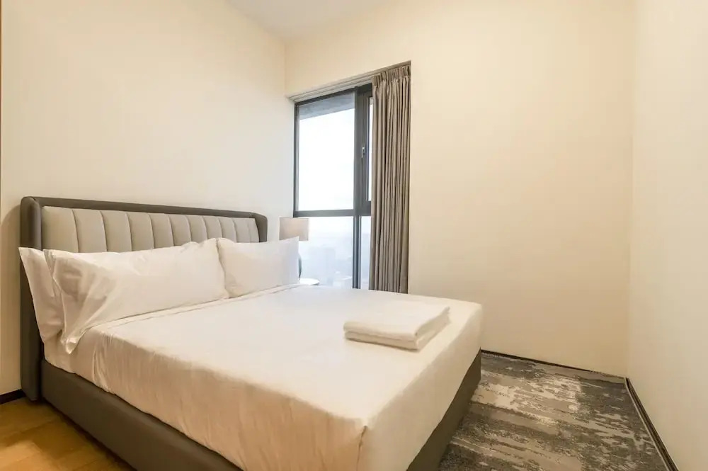 GTC Skyline Apartments by YourHost
