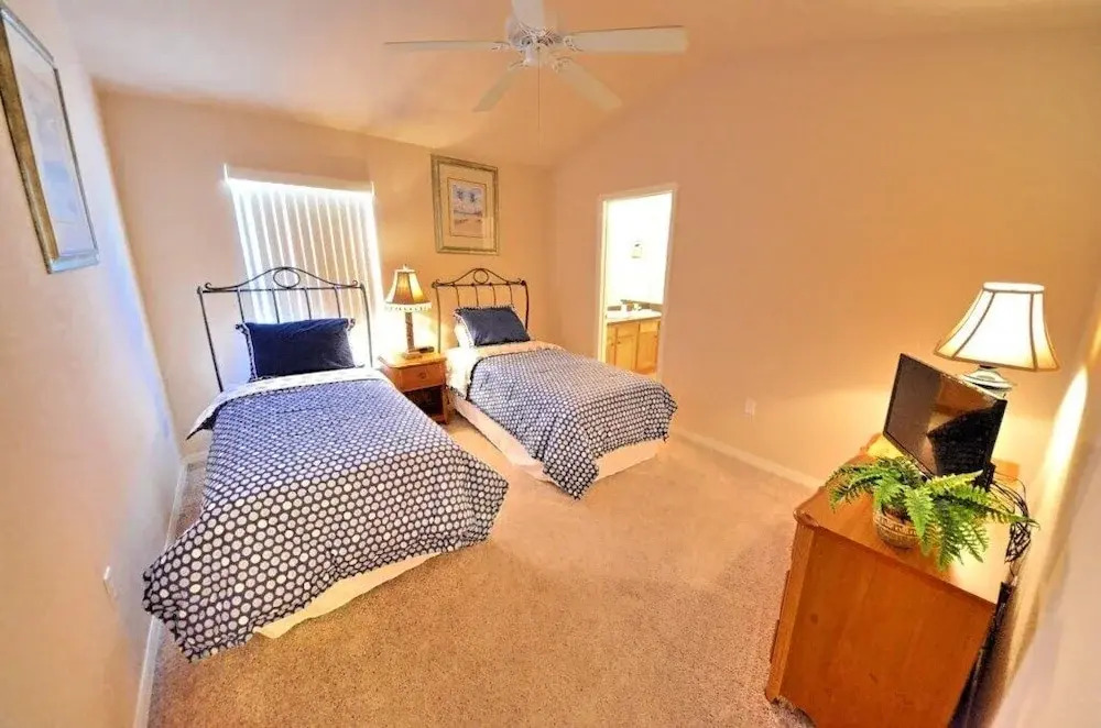 Gorgeous Silver Creek 5 Bedroom Home