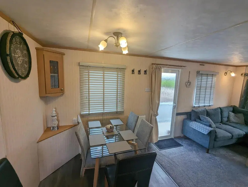 Fraunies Beach House Anderby Creek - Dog friendly