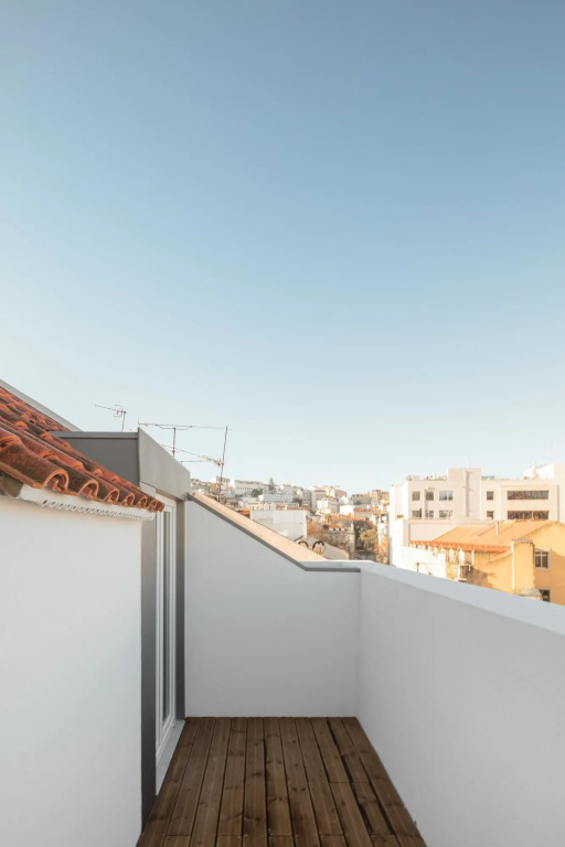 LSA Chiado Emenda by Numa