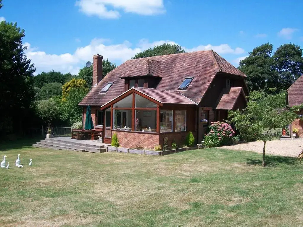 Old Ningwood Station Bed & Breakfast, Ningwood, Isle of Wight PO41 0TG