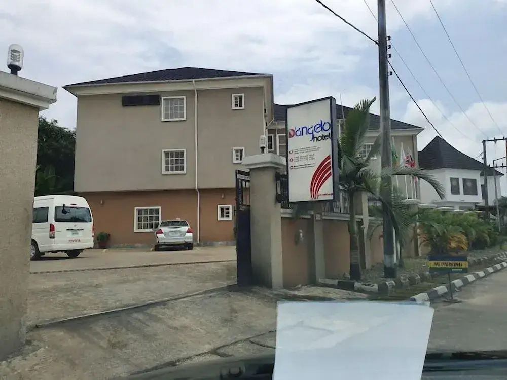 D' Angelo Hotel