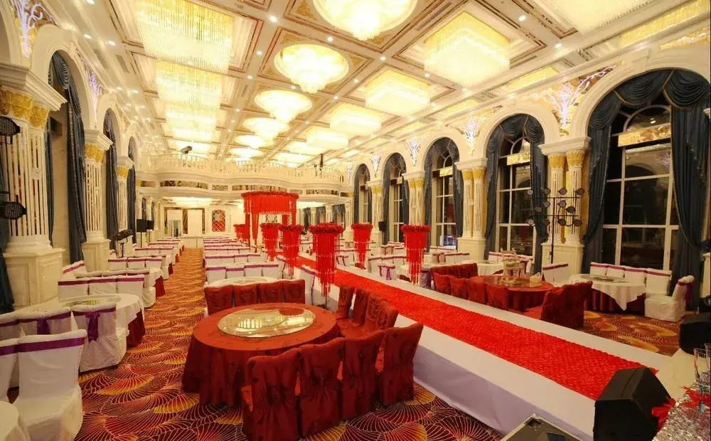 Run Zeng Hotel