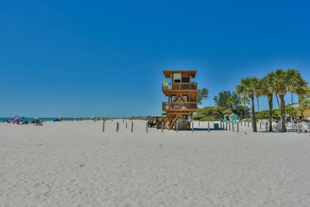 The Gulf Front Apartment 2