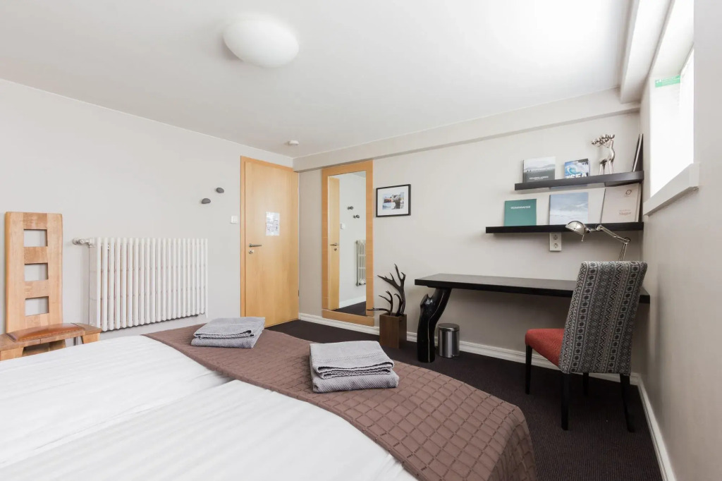 Smáragata Rooms