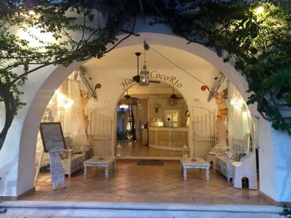 Coco Rio Hotel - Mamitas Beach Area