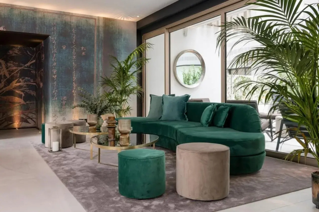 We Me Suite Hotel