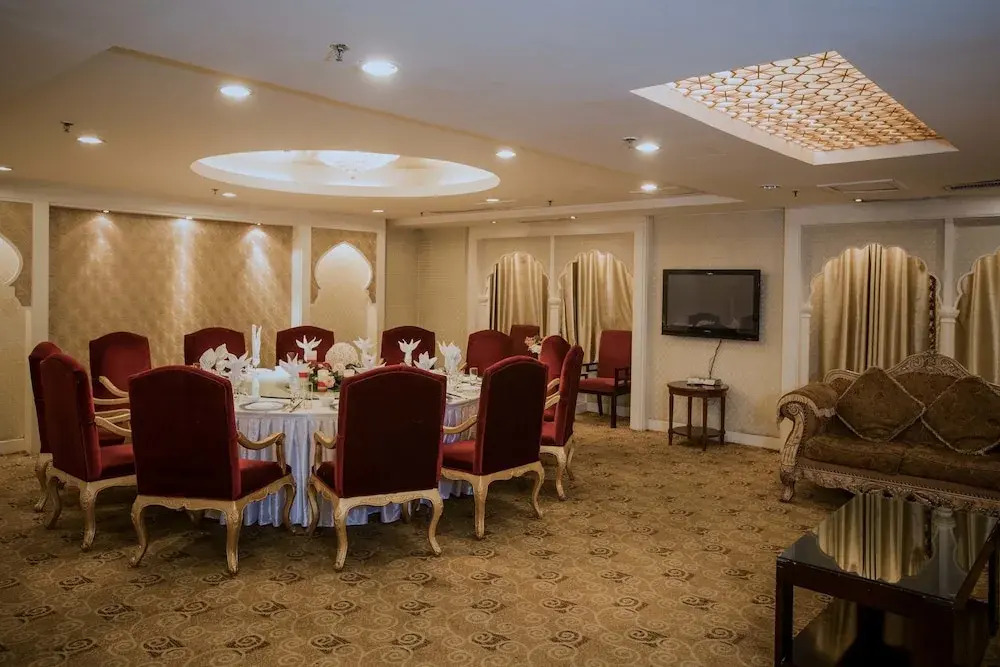 Excemon Xinjiang Yilite Hotel