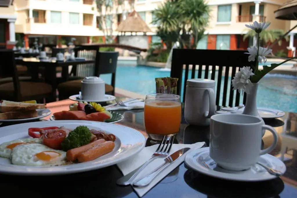 Patong Paragon Resort & Spa SHA Extra Plus