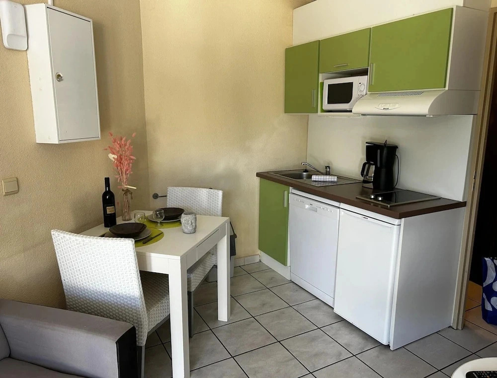 Sea-close Apartment for 2
