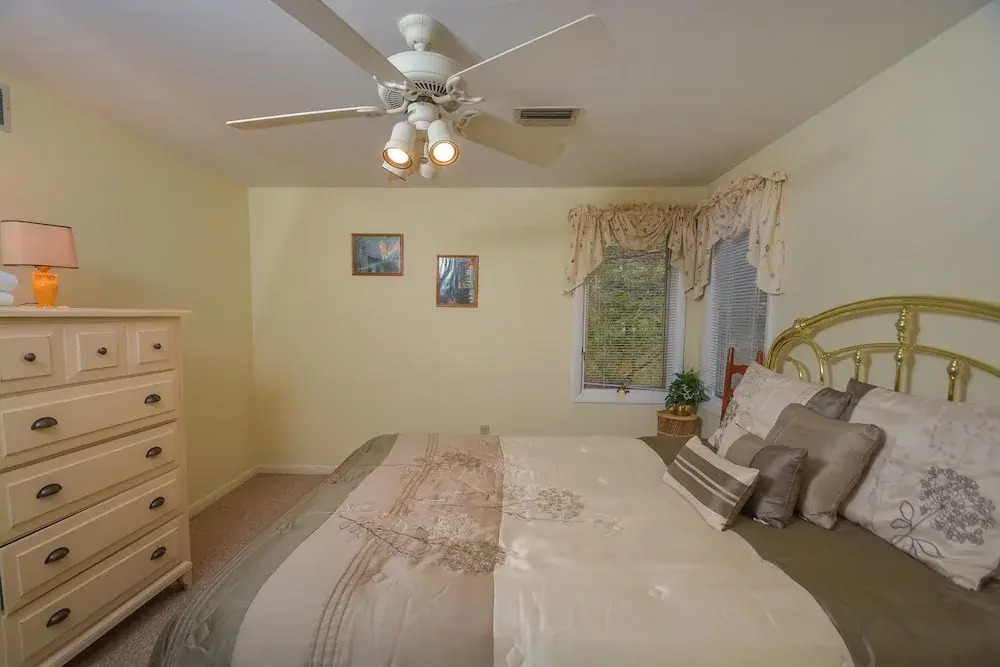 Hummingbird Hill 4 Bedroom House
