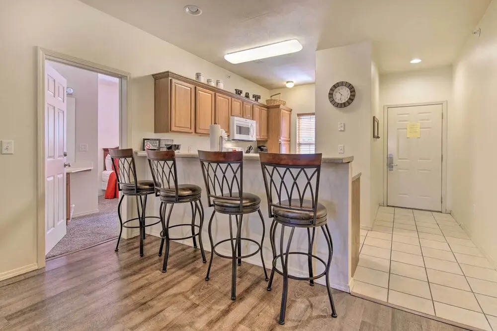 Pool Access & Private Patio: Branson West Condo!