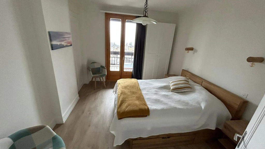 Appartement lumineux au centre du village