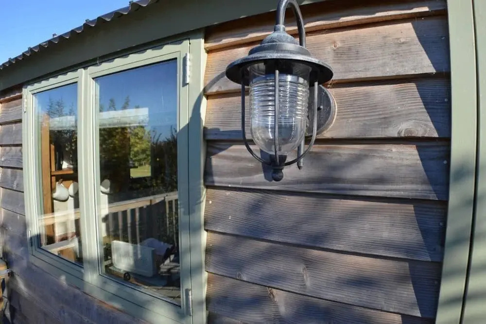 Rose Shepherds Hut
