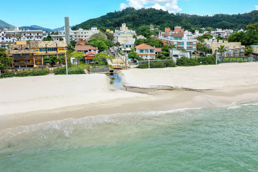 Solar Beach Hotel