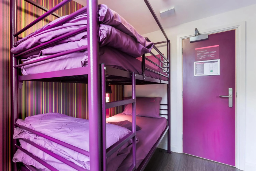 Safestay London Kensington Holland Park