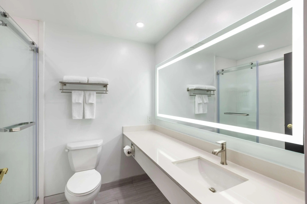 Best Western Inn & Suites - Midway Airport
