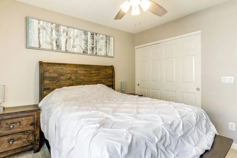 Gilbert Home Near Dtwn: Fire Pits, Grill & More!