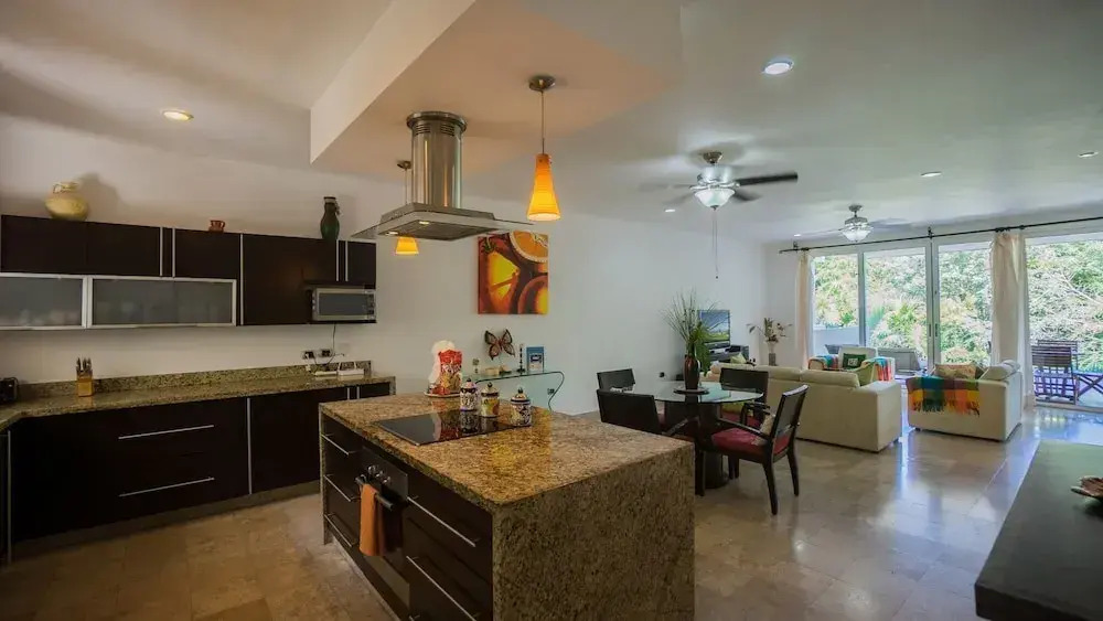 Playa Ge 205 A 2 Bedroom Condo by Redawning