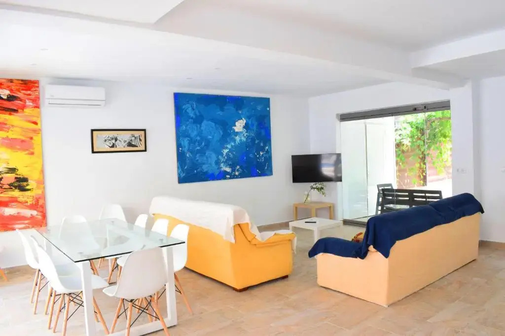 Sancti Petri House