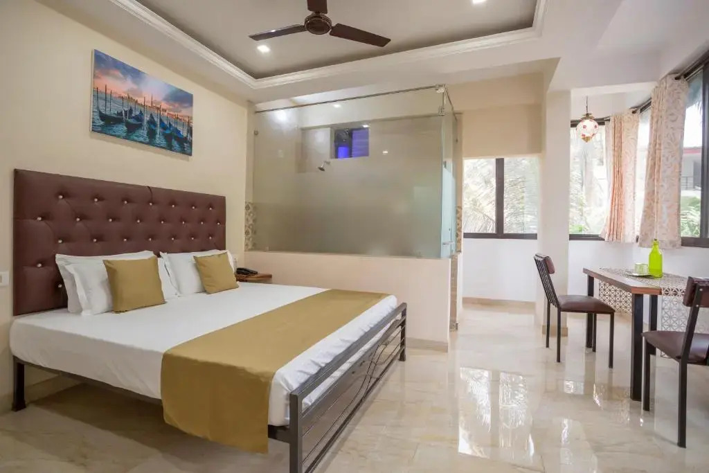 14 Door Home Stay