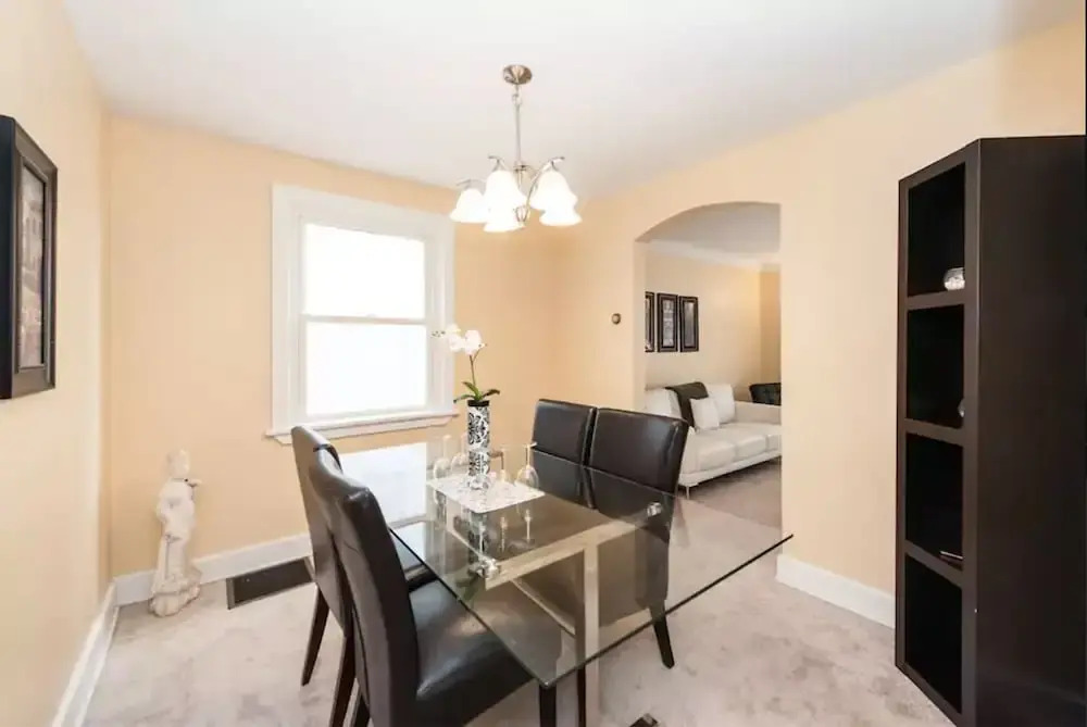 Home in Trendy & Vibrant Westboro