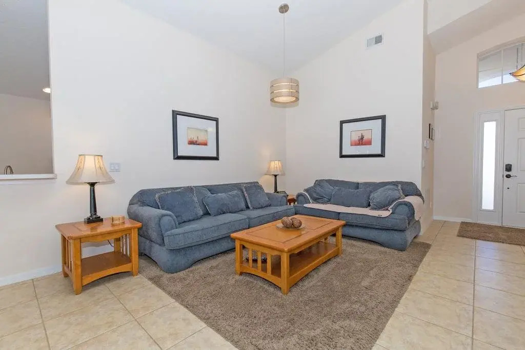 918TC Palm Paradise 3 Br Villa by RedAwning