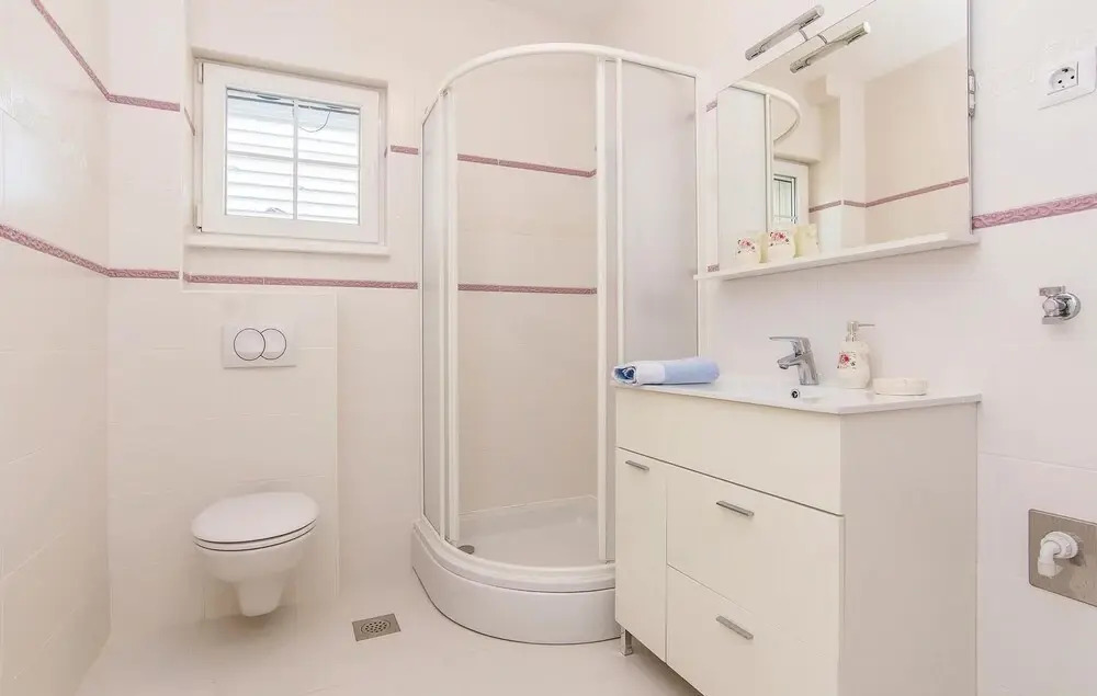 Beautiful Apartment in Pakostane With 2 Bedrooms and Wifi