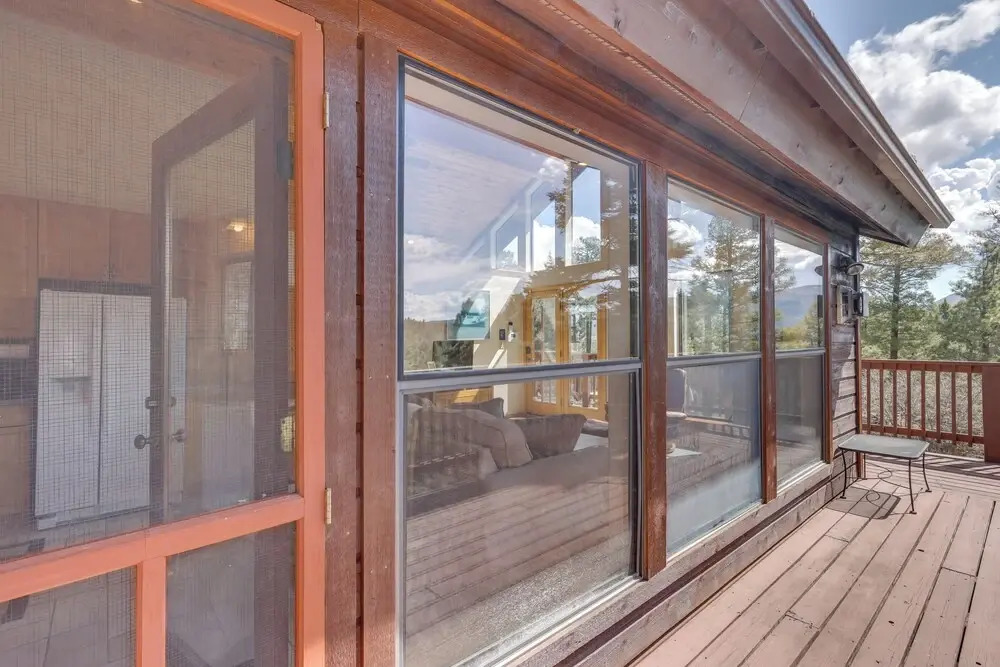 Mtn-view Deck: Cabin Getaway in Angel Fire