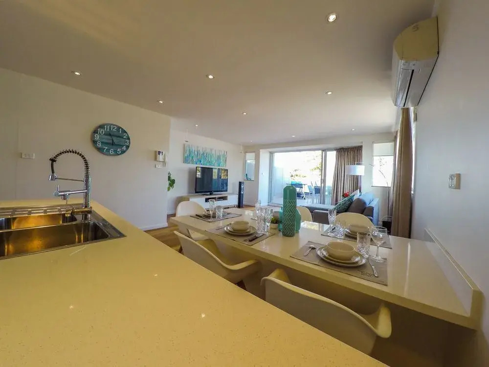 Manly Stay LUX Apartments