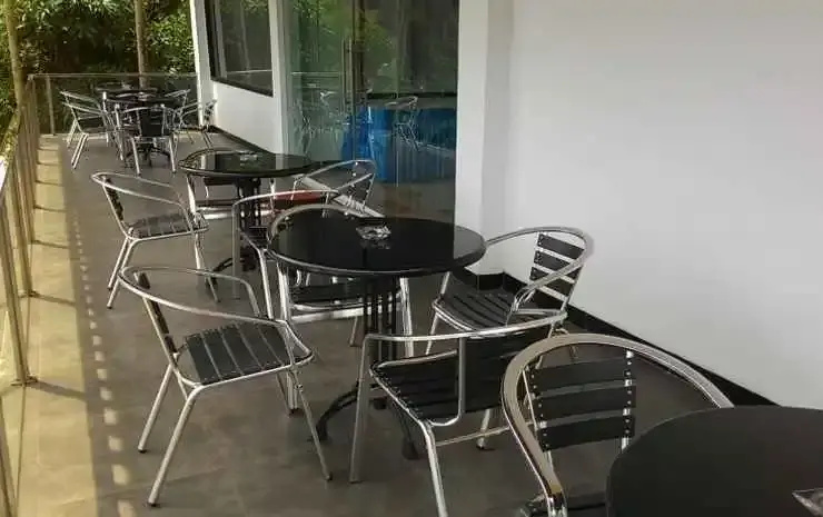 T-One Hotel