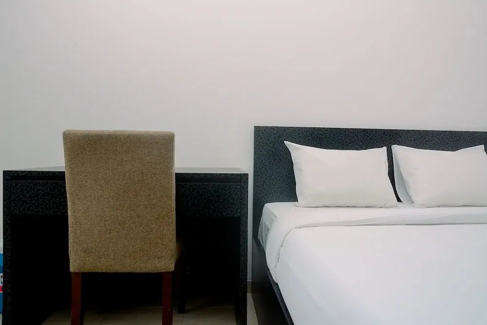 Good Homey and Simply Studio Margonda Residence 3 Apartment