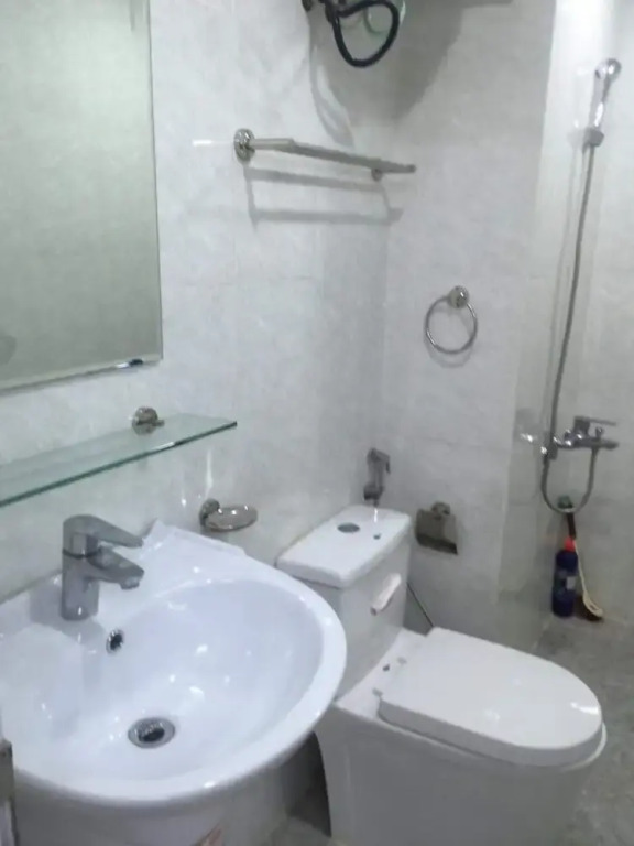 ZO Brother Halong Hostel