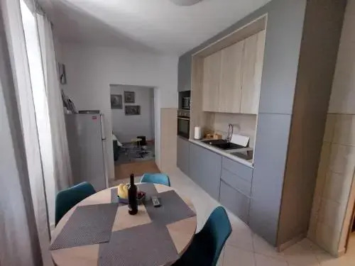 Jakov Apartments