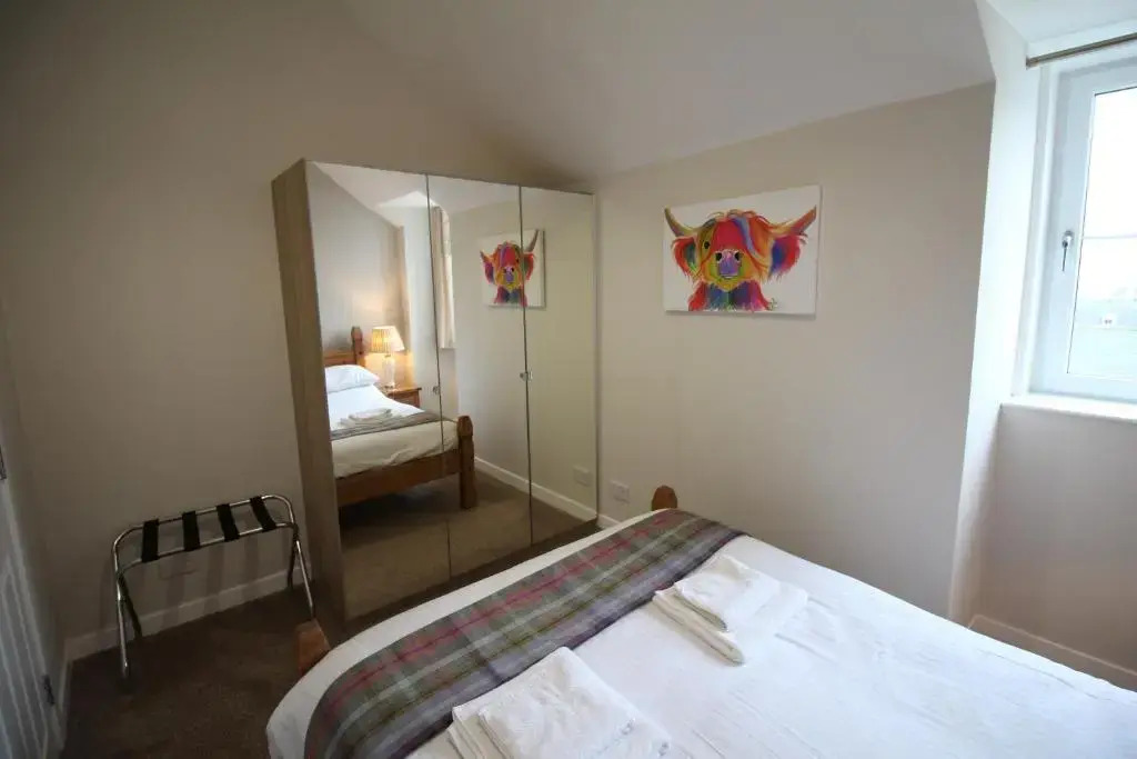 Douglas House Apartments