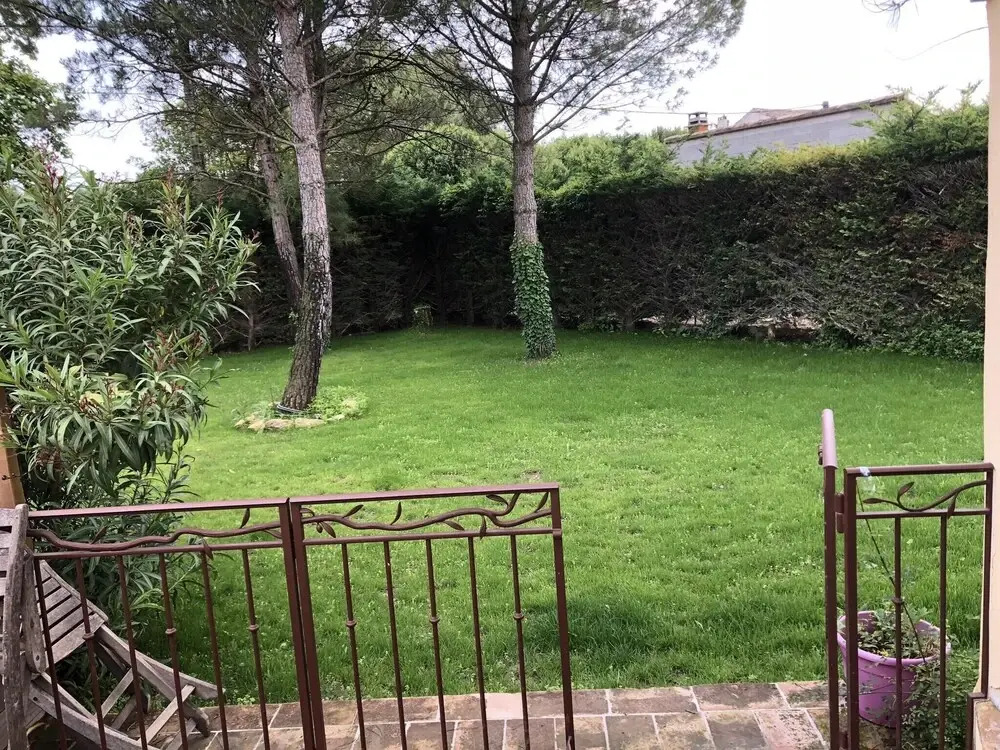 Villa With 4 Bedrooms in Althen-des-paluds, With Private Pool, Enclose