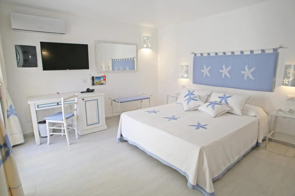 Hotel Regina Simius